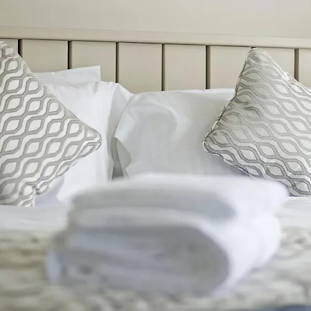 Brian Clough - Ukc4065 Дом отдыха *